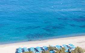 Nur wenige Schritte bis zum Privatstrand